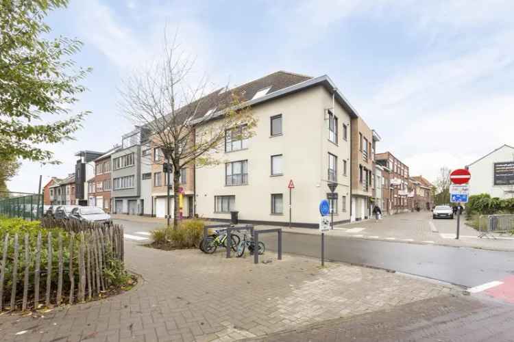  Instapklaar 2- kamer appartement aan centrum van Willebroek!