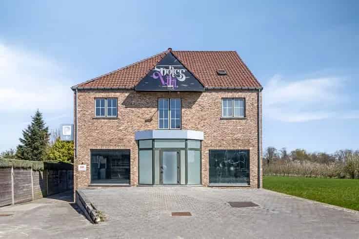 Handelspand te renoveren 700m² Sint Truiden