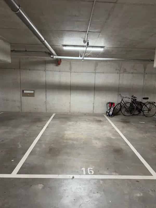 Overdekte Parkeerplaats te Koop Sint Niklaas Centrum