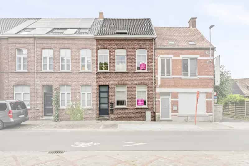 Opbrengsteigendom 2 Units 2 Garages Centrum Rumbeke