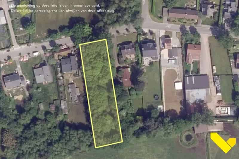 Bouwgrond 2412m² Zuidgerichte Tuin Open Bebouwing