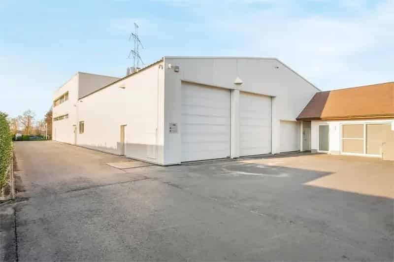 Magazijn te koop Lendelede: Villa met Bedrijfsgebouw