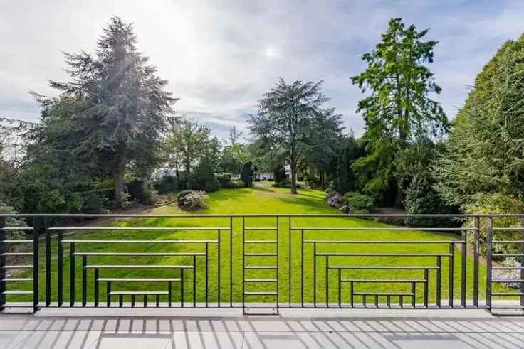 Te koop villa in Ukkel met zwembad en grote tuin