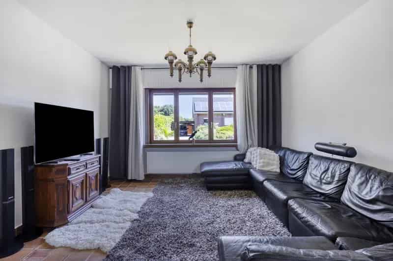 Huis te huur Rotselaar: 4 slaapkamers, 2 badkamers, grote tuin