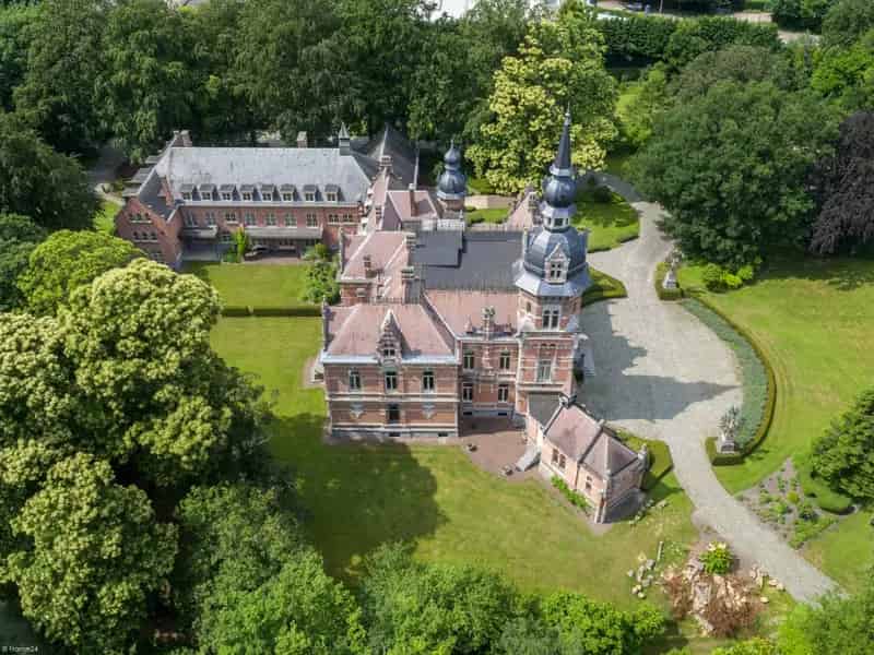 Luxe Appartement te Huur Kapellen Parkdomein 203m²