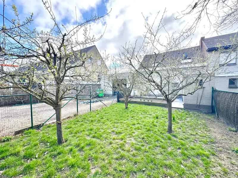 Huis te koop Sint-Eloois-Vijve: 3 slaapkamers, grote garage, gerenoveerd