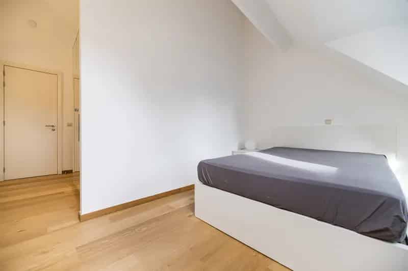 Beleggingspand Brussel Juwelierszaak Appartement Zwembad