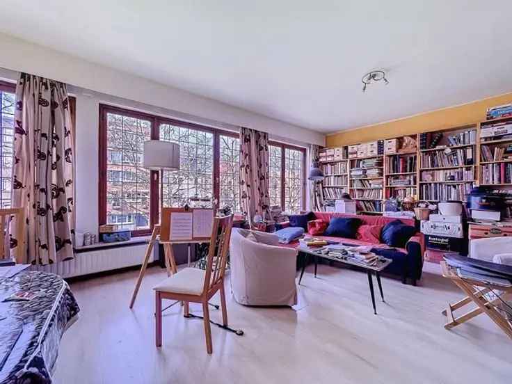 Te koop appartement met 2 slaapkamers nabij de Place du Miroir