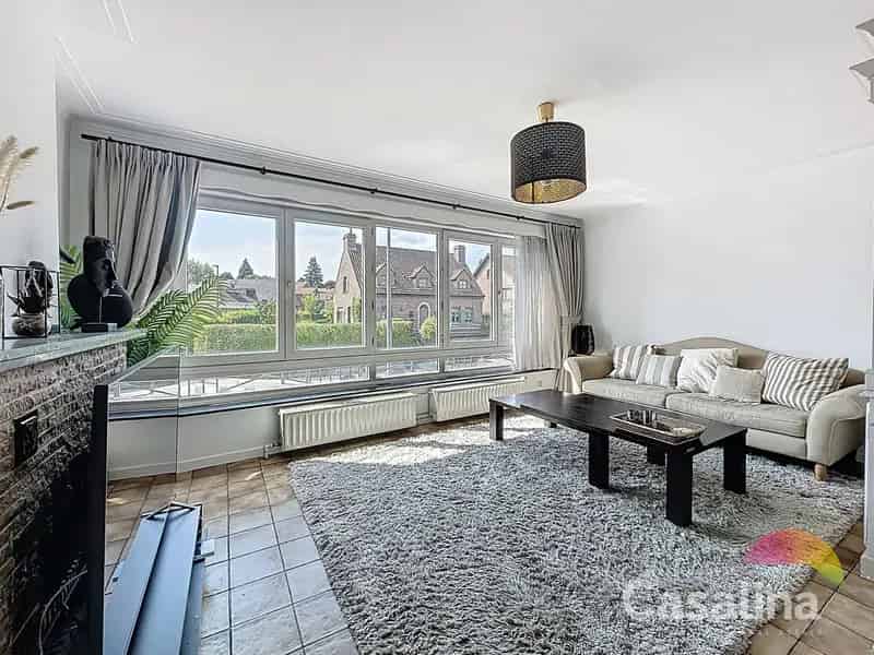 Huis met 3 Slaapkamers en Tuin te Koop