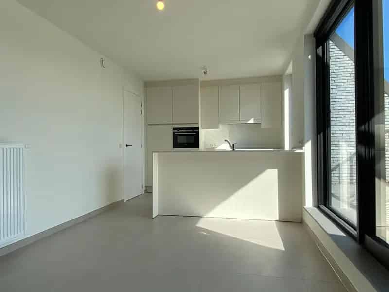 Appartement te huur 3 slaapkamers Zuidgericht terras