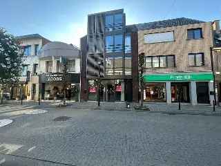 Handelspand te Huur Geel Centrum 120m²