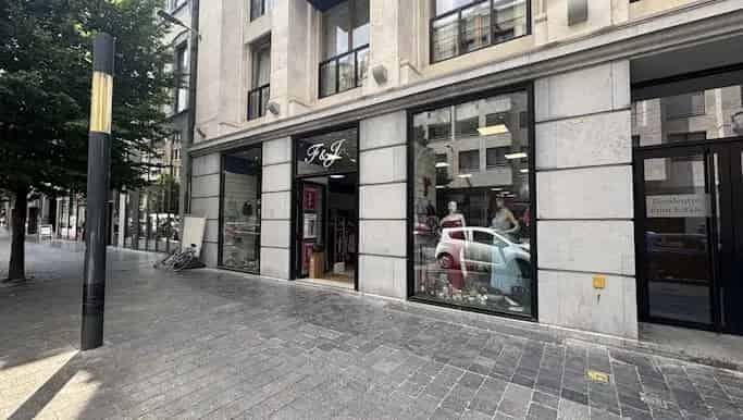 Kantoor te huur Kortrijk 220m² Toplocatie