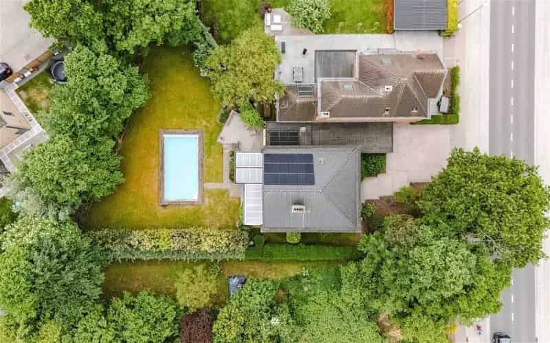 Statige woning te huur 6 slaapkamers Grembergen