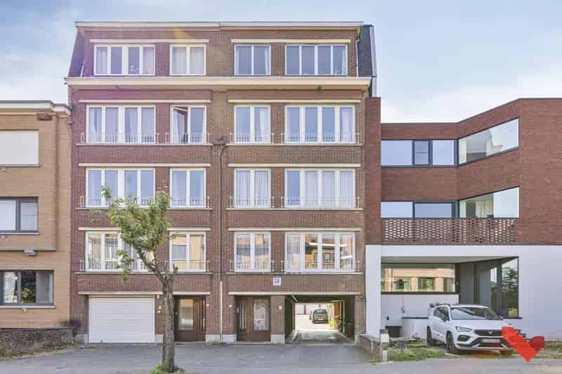 Appartementsgebouw te Kessel-Lo: 4 Units 20 Garageboxen Investeerderskans