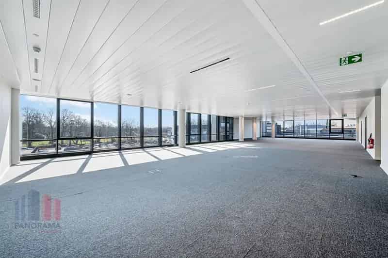 Nieuwbouw Kantoren te Huur Sint-Denijs-Westrem 916m²