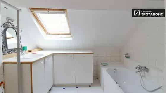 Conservatieve Studio te Huur Woluwe Saint Lambert