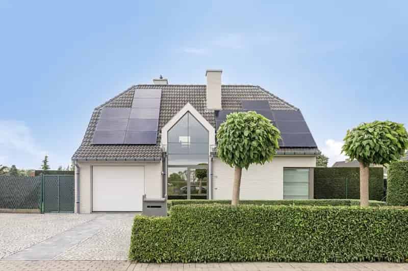 Huis te koop Leupegem: 3 slaapkamers, uitbouw en tuin