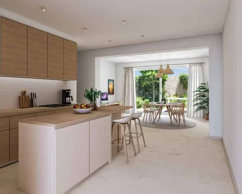 Huis te koop Stene: gerenoveerde stadswoning met tuin