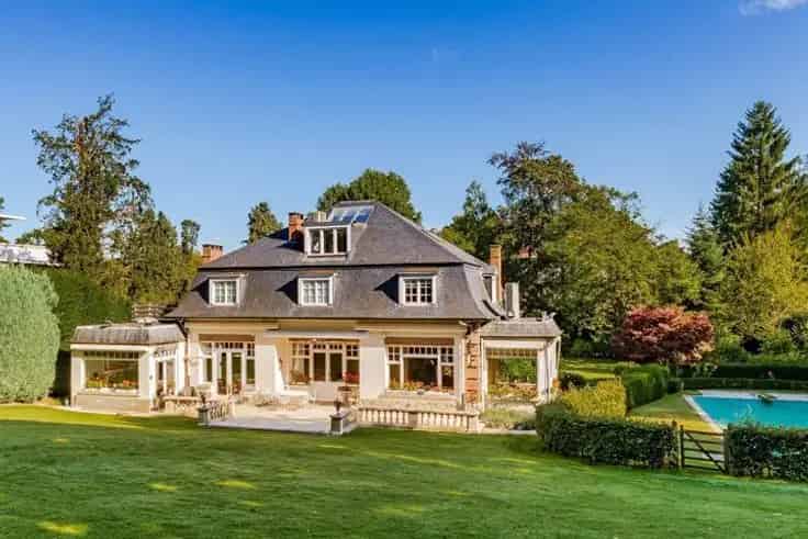 Villa Te Koop Hertoginnedal Jaren 30 430m2 5 slaapkamers Zwembad