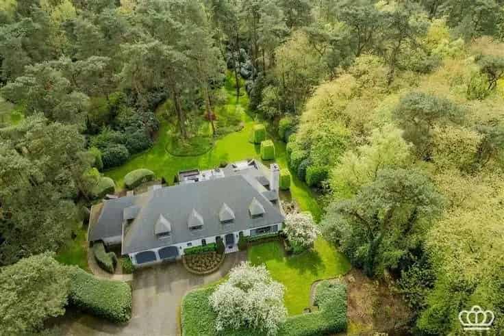 Villa Te Koop - Ruime gezinsvilla met wellness
