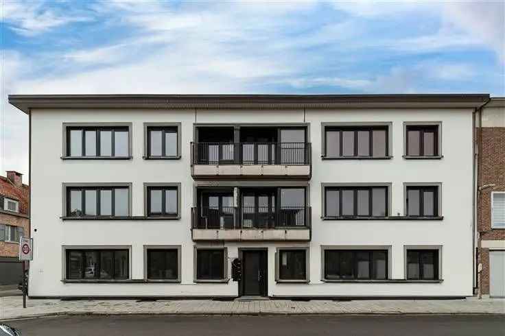 Appartement Te Koop Edegem 2 slaapkamers 70m² gerenoveerd
