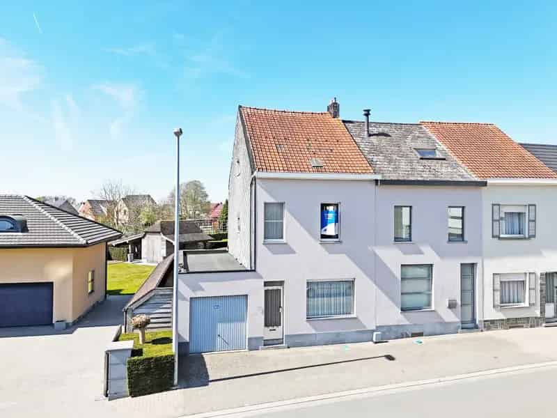 Huis te koop Zottegem: Rustige woning met garage en tuin