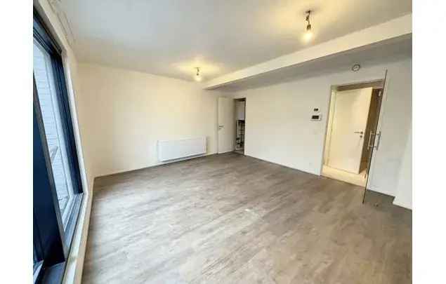 Huur 1 slaapkamer appartement van 37 m² in Namur