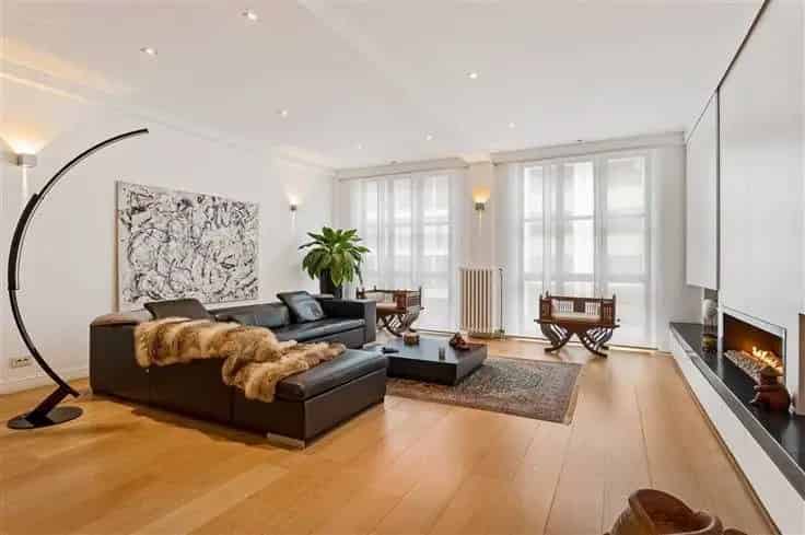 Luxueus 4 Slaapkamer Duplex Appartement Te Koop