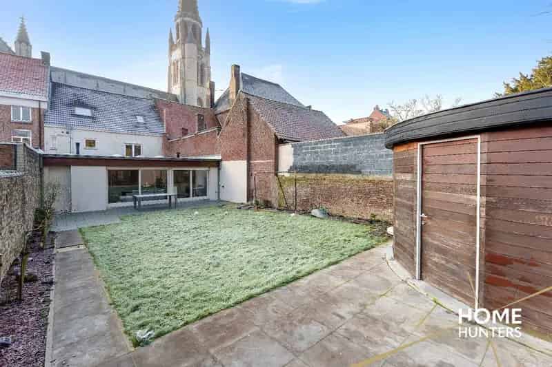 Huis te koop Wervik: Instapklare gezinswoning met extra ruimte