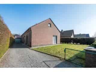 Huis te koop Lokeren - Ruime woning met garage en tuin