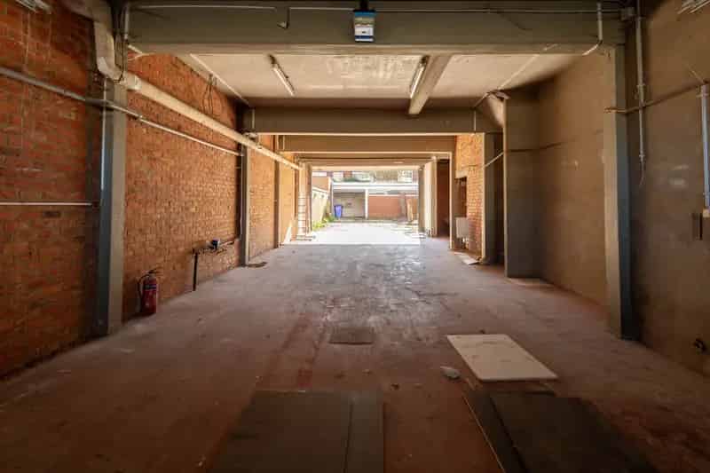 Huis te huur Antwerpen 430m² Casco gebouw