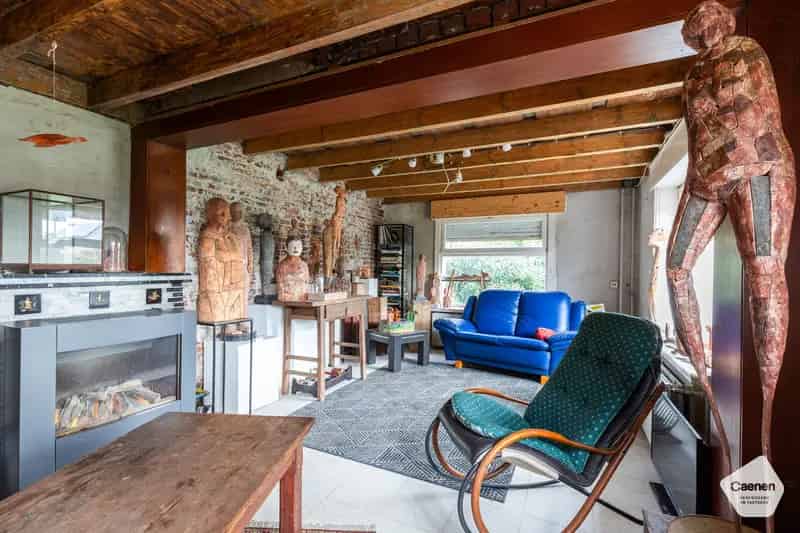 Landelijke woning te renoveren met atelier