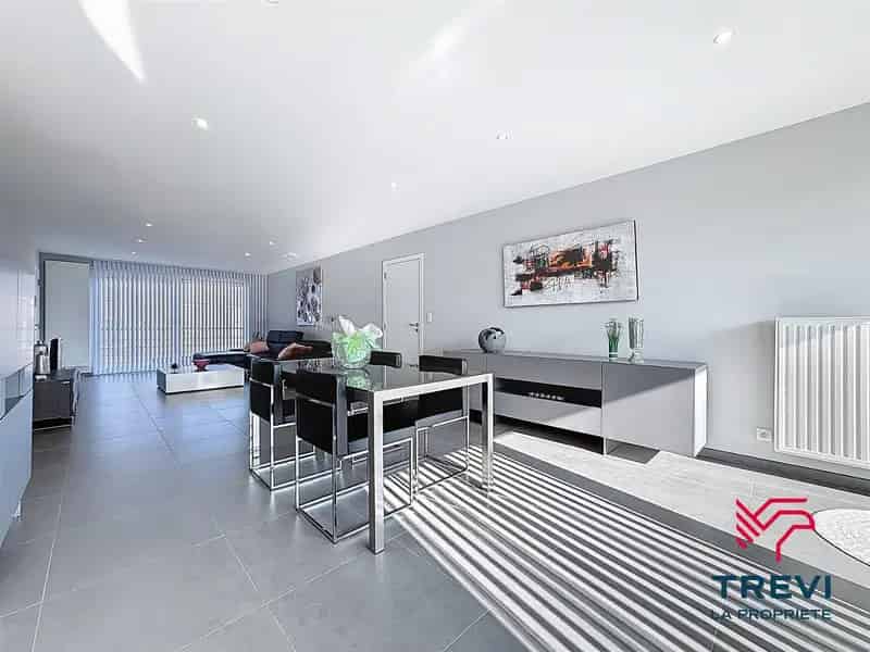 Luxe Appartement 132m² te Gerpinnes - 2 slaapkamers - 2 Parkings