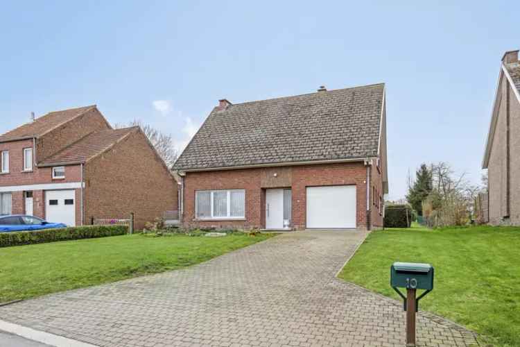 Te koop charmante woning met 3 slaapkamers in Schepdaal met tuin