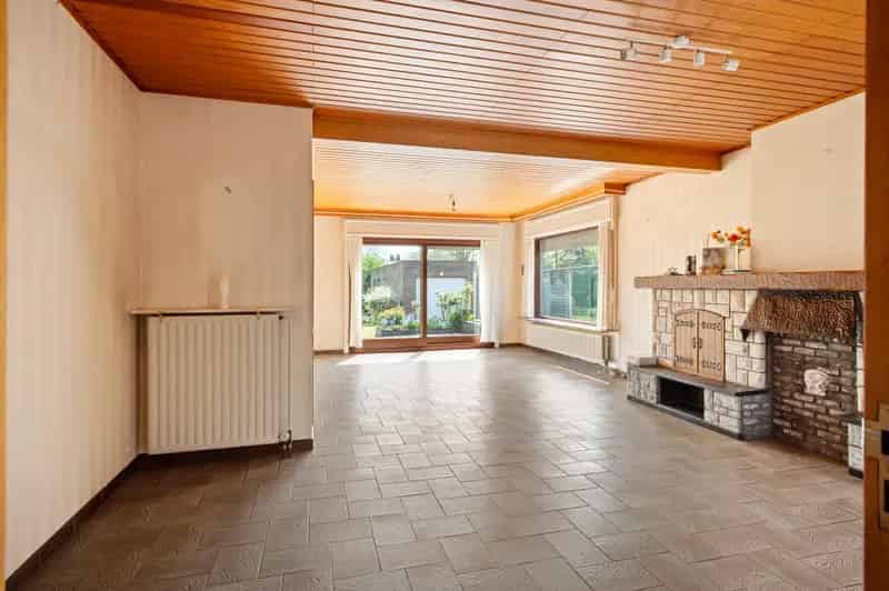 Vrijstaande Villa te huur Brasschaat Grote Tuin 3 slaapkamers