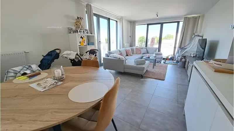 Appartement te huur Sint-Michiels 2 slaapkamers ruim terras