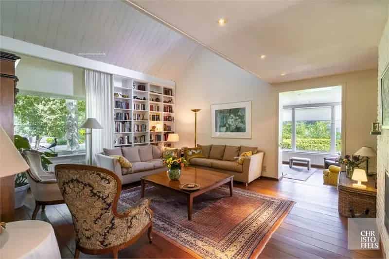 Villa te koop Lanaken 4 slaapkamers 2 badkamers grote tuin