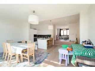 Huis te koop Sint Pieters Woluwe 4 slaapkamers 245m²