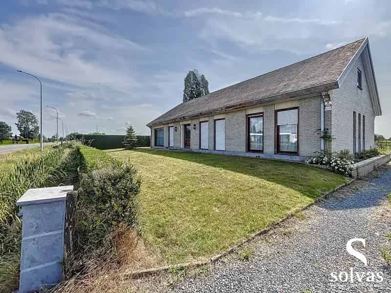 Bungalow te koop 3 slaapkamers Zonnepanelen Thuisbatterij Grote Baan Lievegem