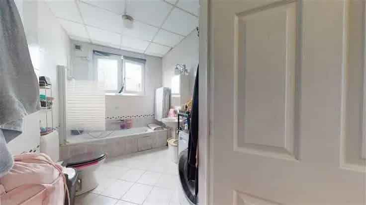 Appartement Te Koop Sint-Jans-Molenbeek 64m
		