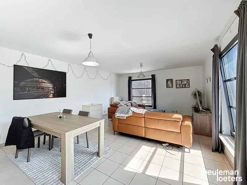 Appartement te huur Ursel: 3 slaapkamers, garage, terras