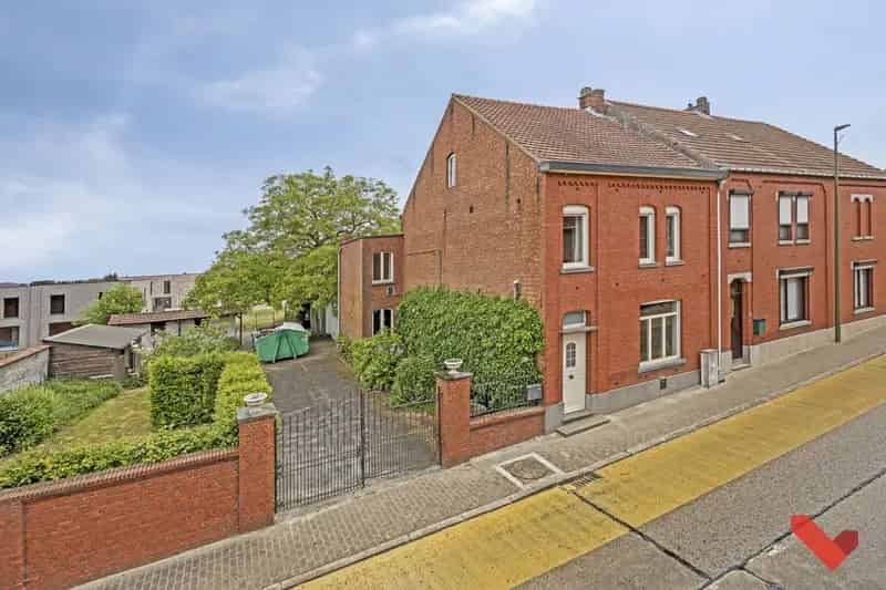 Huis te huur Bekkevoort: Ruime gezinswoning met bouwgrond