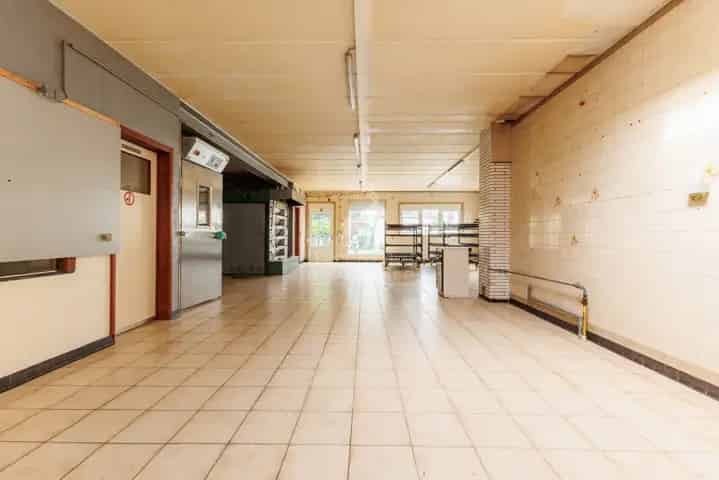 Kantoor te koop in Courcelles