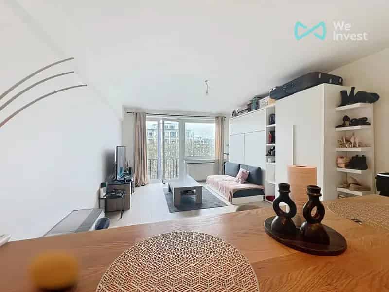 Gerenoveerde Studio te Koop Schaarbeek
