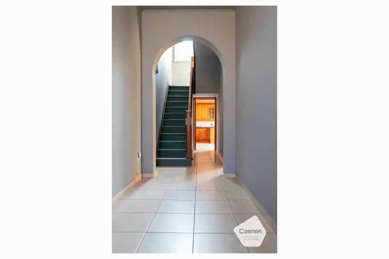 Ruime woning te koop Moerbrugge 3 slaapkamers mogelijkheid tot 5
