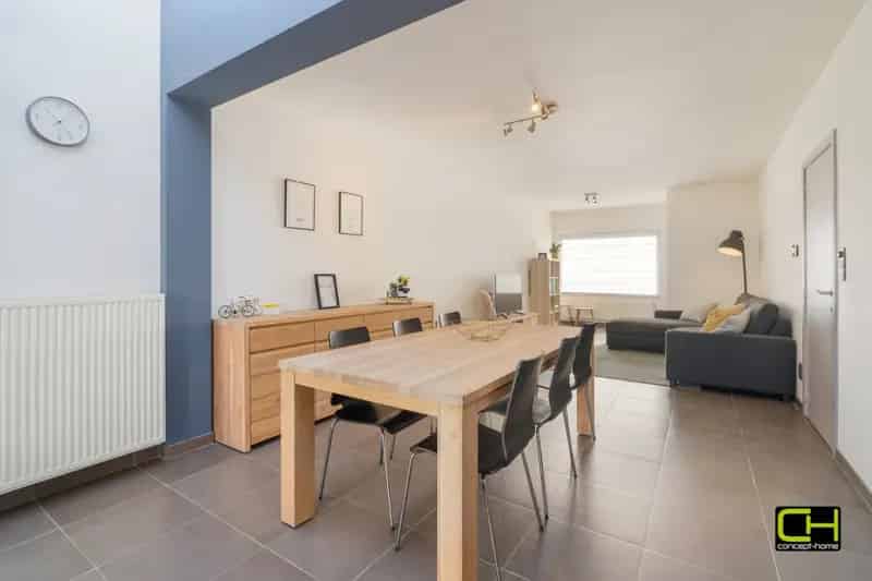 Instapklare woning 3 slaapkamers Lovendegem