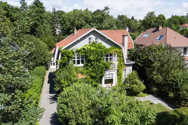 Aubépines 55: Gezellige woning met renovatiepotentieel