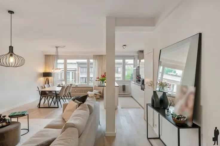 Appartement te Koop Antwerpen: Instapklaar 2 Slaapkamers
