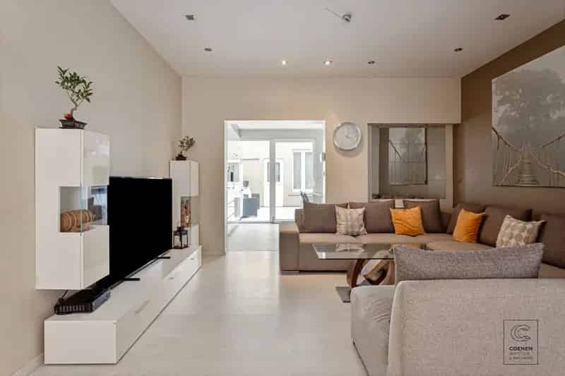 Huis te huur Merksem 5 slaapkamers 155m² gerenoveerd