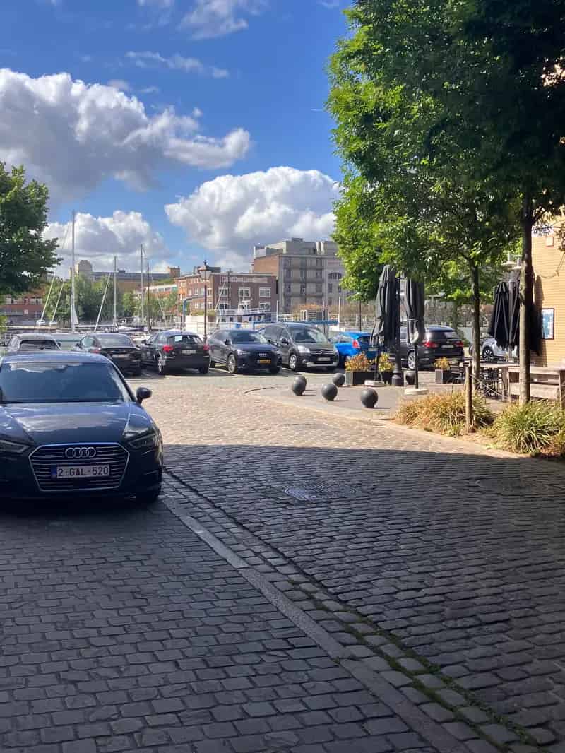 Appartement te huur Eilandje 3 slaapkamers 2 badkamers 150m2
